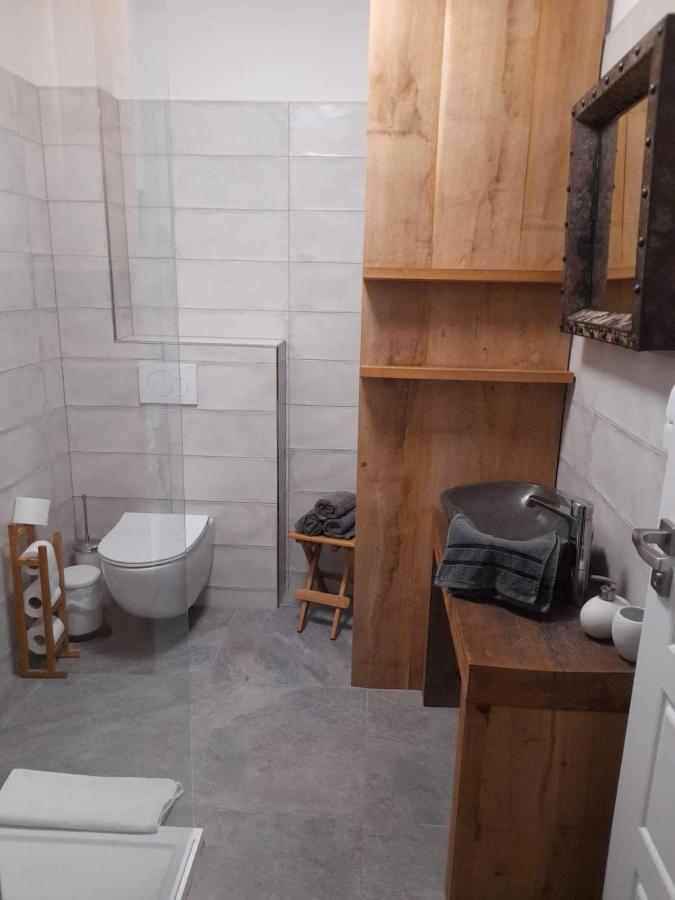 Rv Apartman Mikulov Eksteriør billede