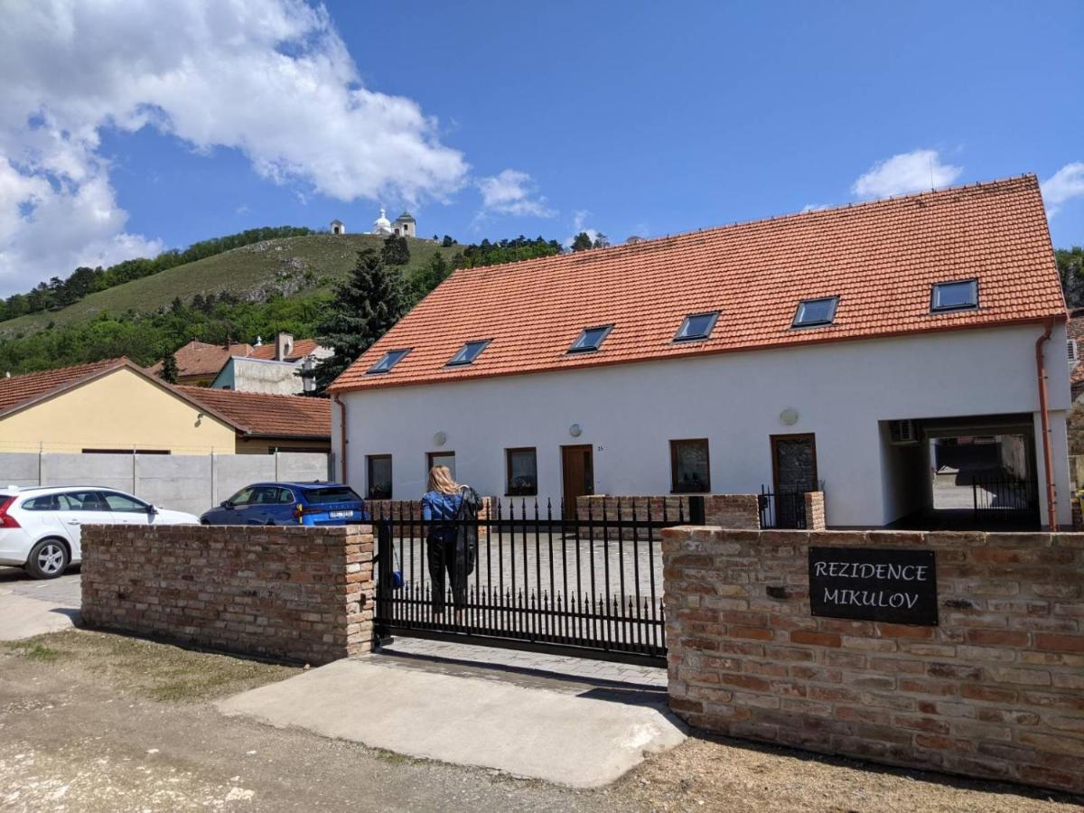 Rv Apartman Mikulov Eksteriør billede