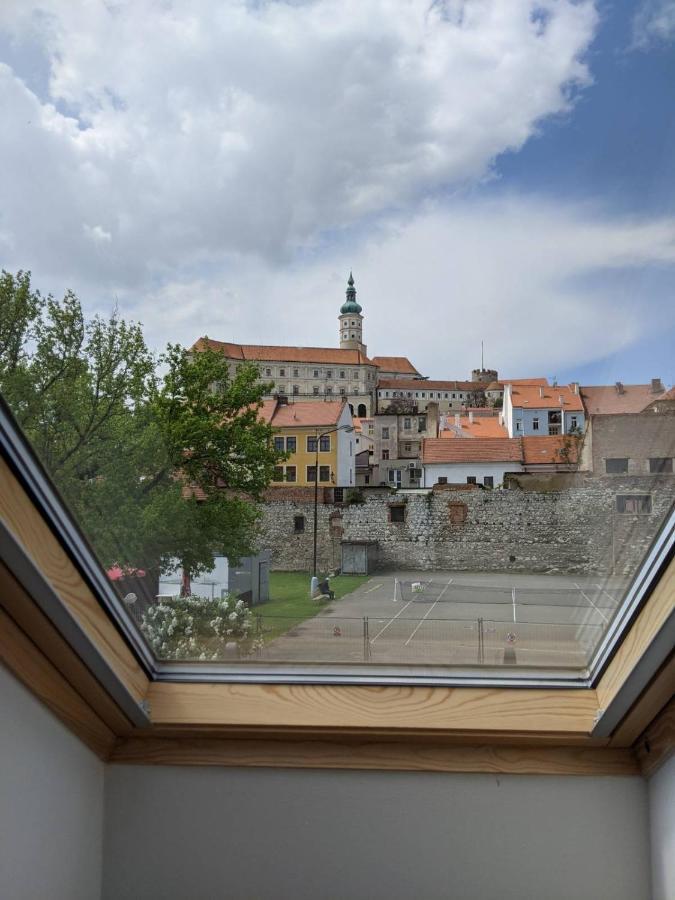 Rv Apartman Mikulov Eksteriør billede