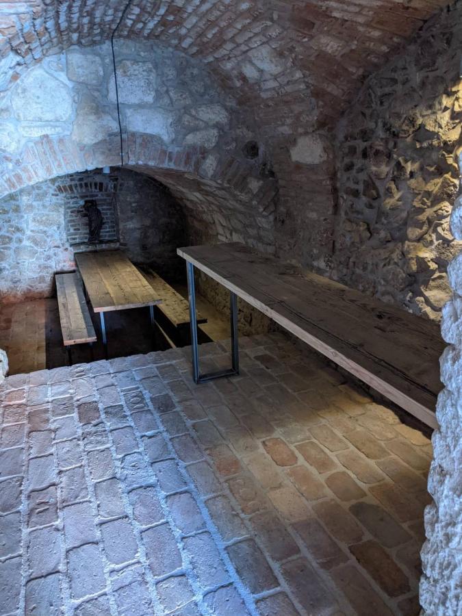 Rv Apartman Mikulov Eksteriør billede